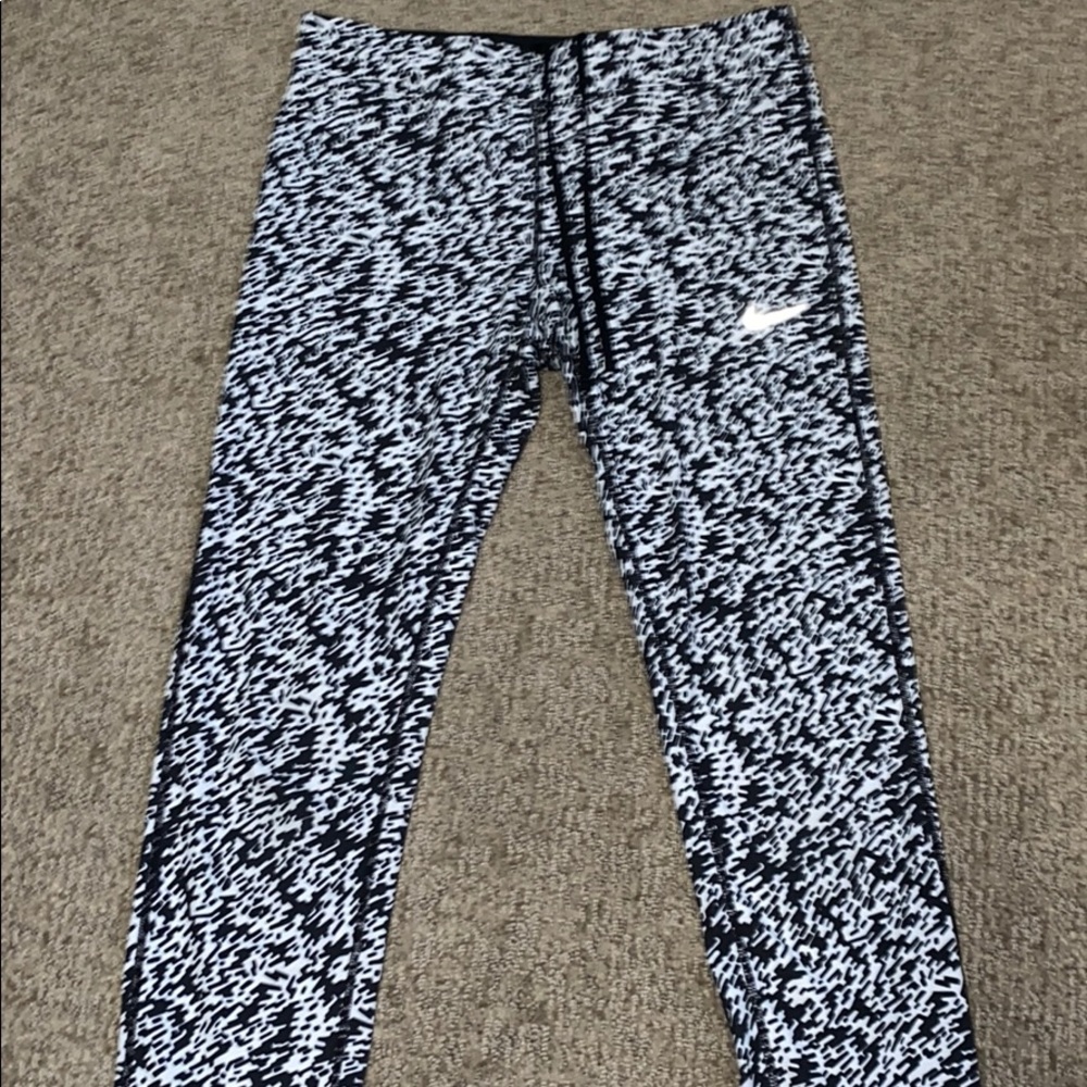 Nike dri-fit leggings
